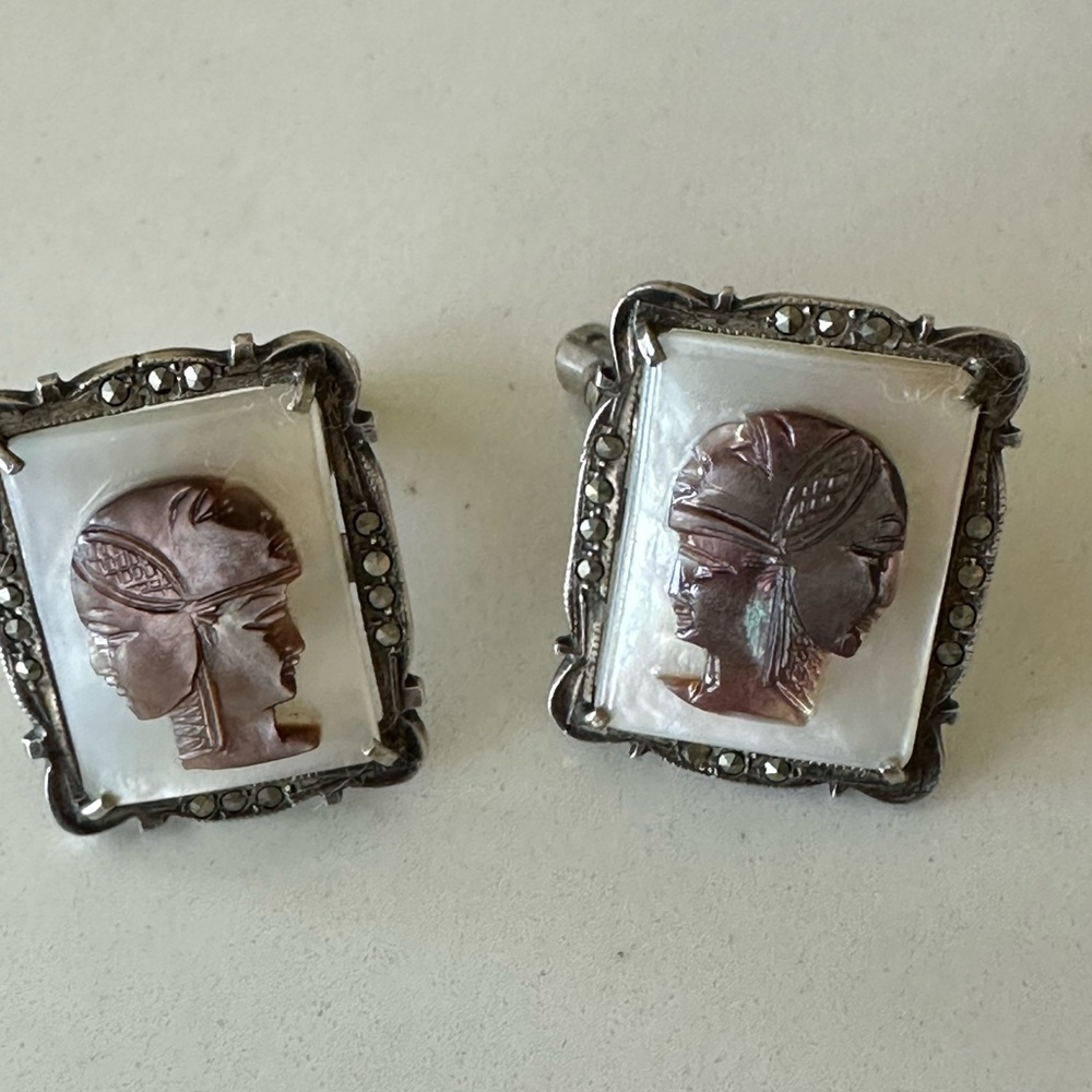 Elegant Silver and Brown Cameo Cuff Links engraved Mexican Silver